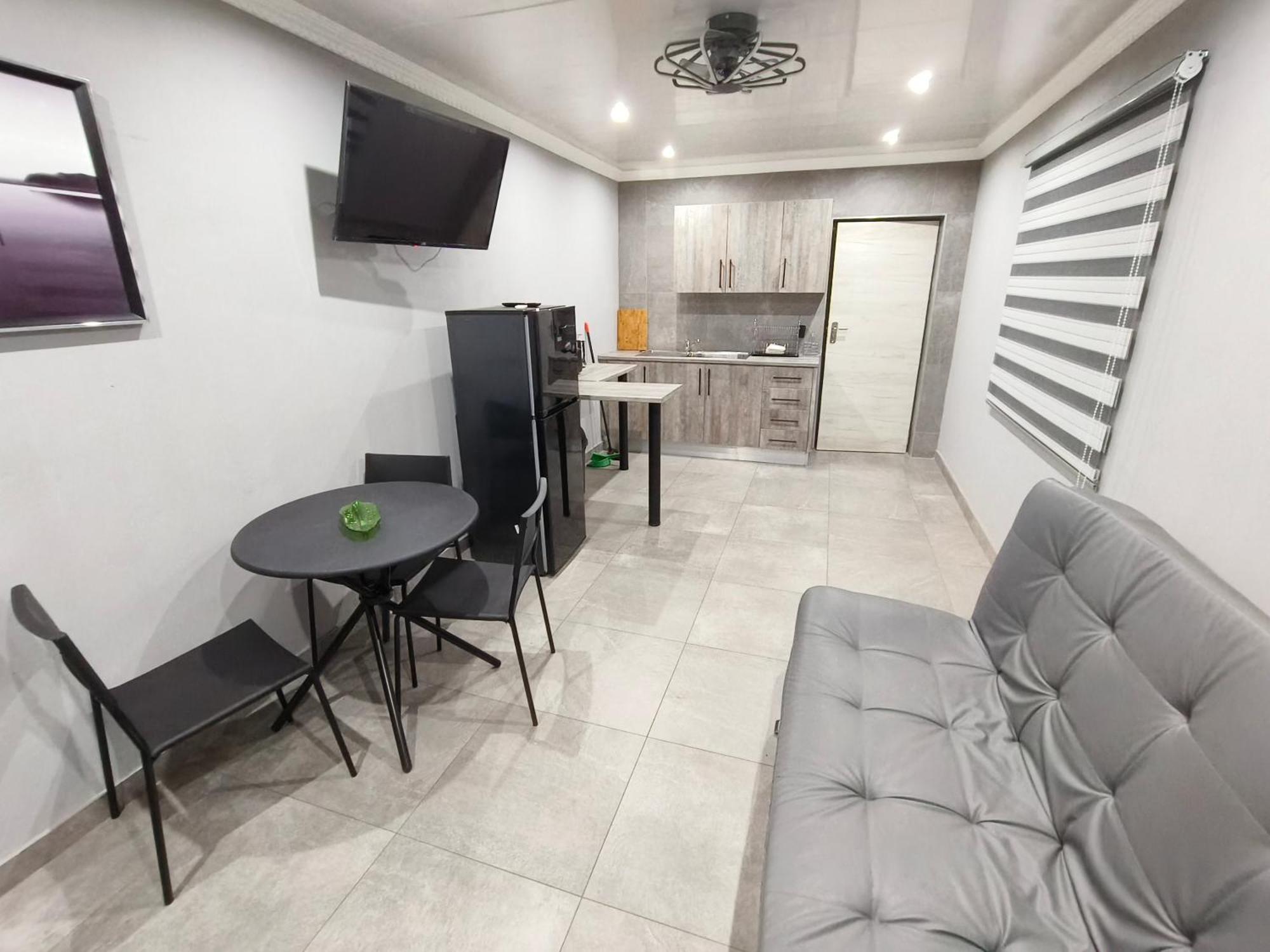 In Town Vaal Apartment Вереенигинг Екстериор снимка