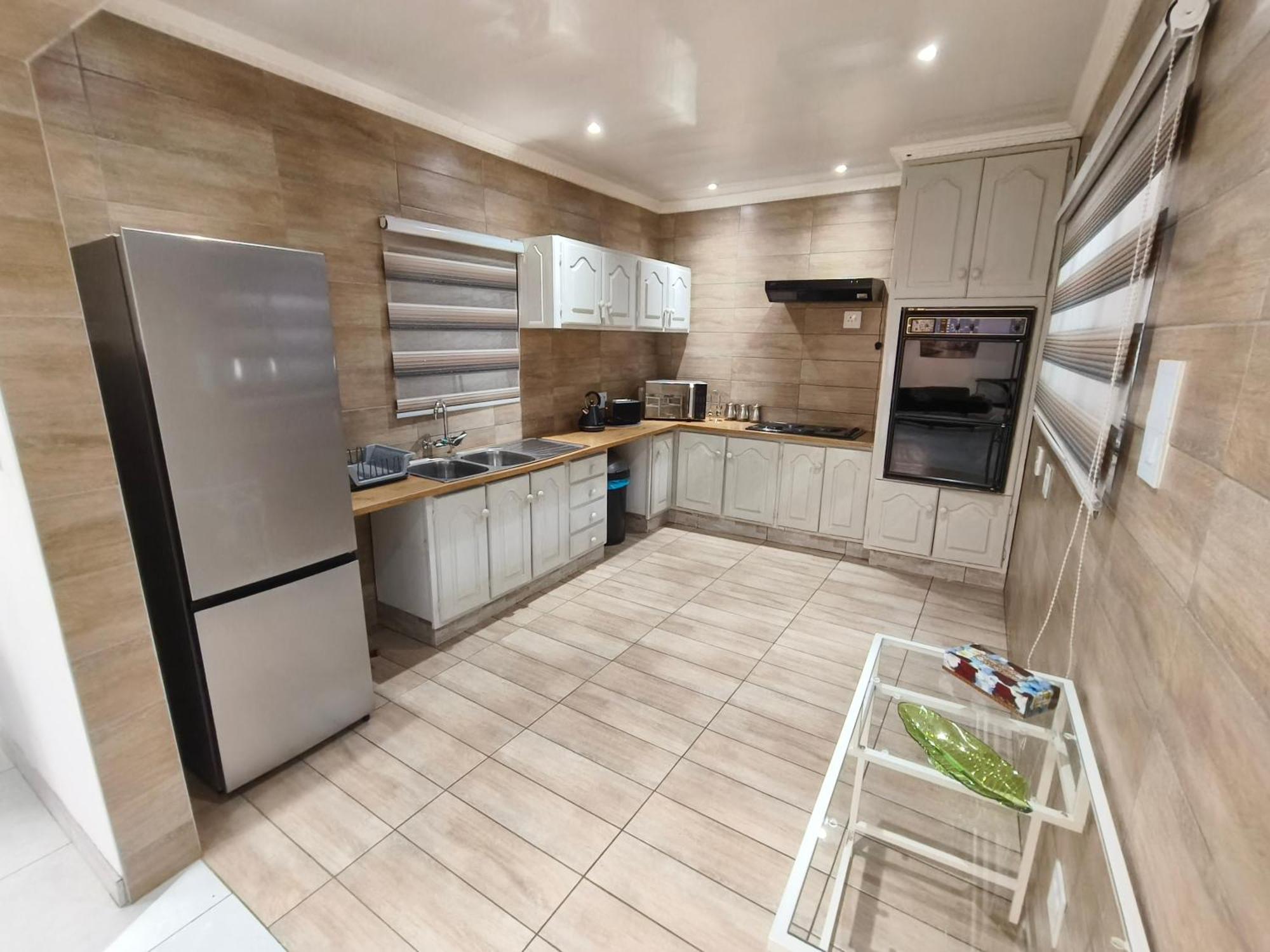 In Town Vaal Apartment Вереенигинг Екстериор снимка